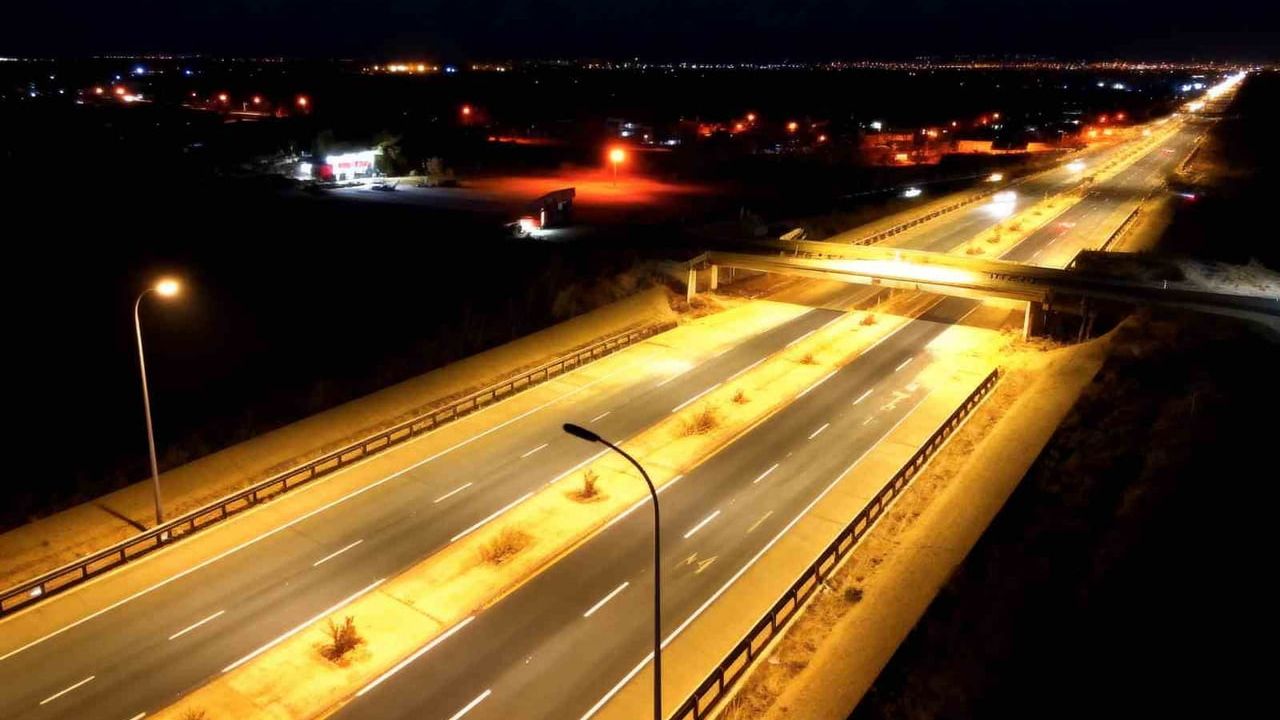 Dicle Elektrik, Şanlıurfa-Mardin Yolunu 49 Milyon TL’lik 437 LED ile Aydınlattı