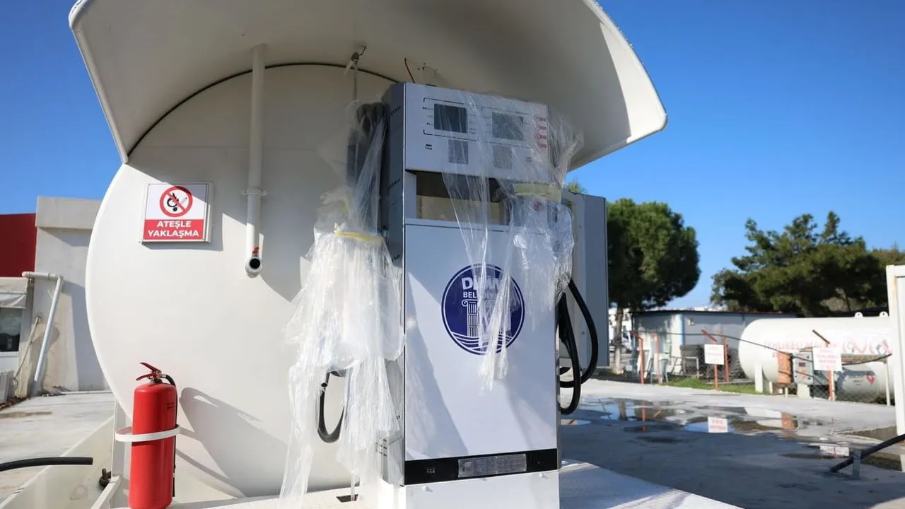 Didim Belediyesi Hizmet Kapasitesini Güçlendirdi: Yeni Yakıt Tankeri ve Otomasyon