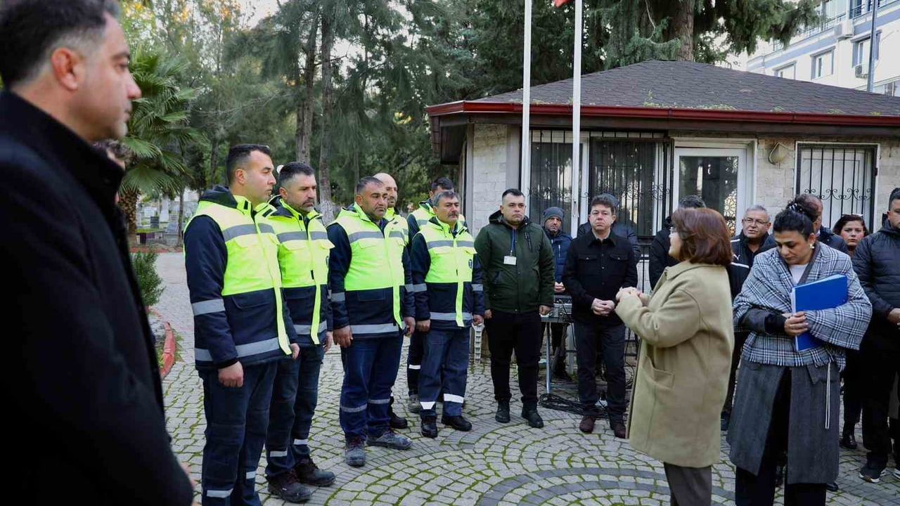 Didim’de Mezarlıklar Aydın Büyükşehir’e Devredildi — Başkan Gençay: “Düzenli ve Eksiksiz Teslim Ettik”
