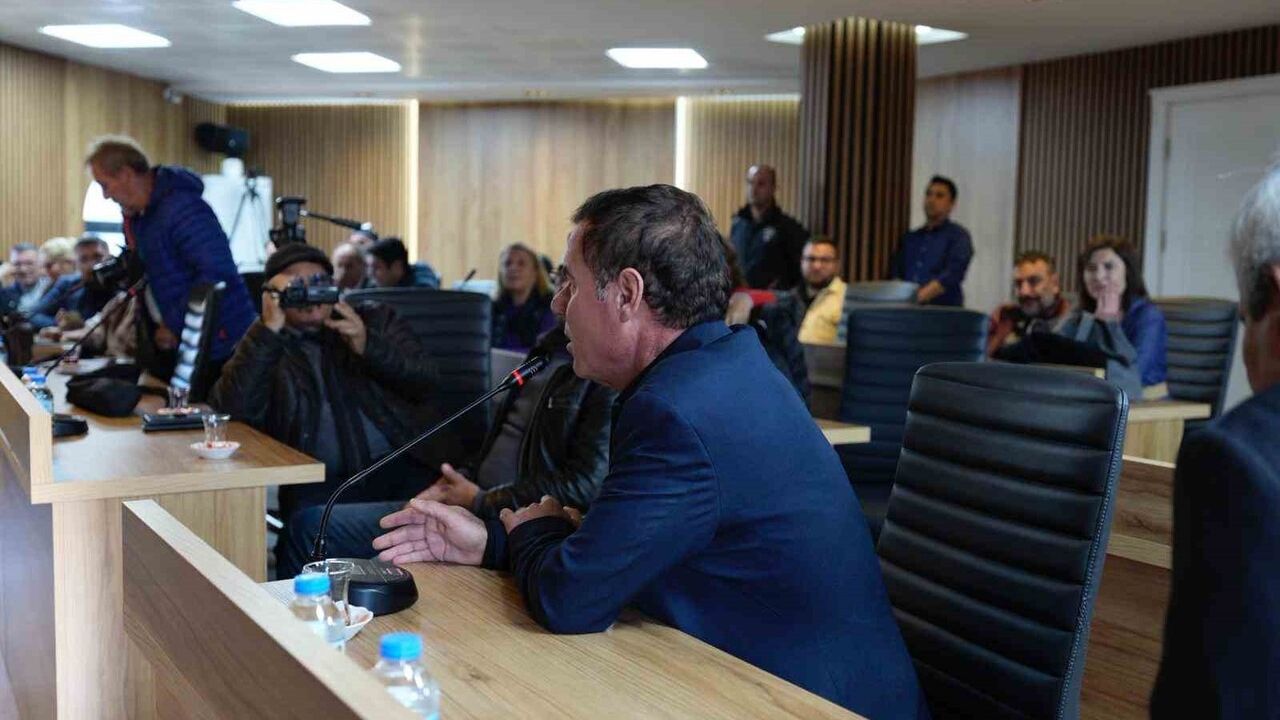 Didim'de Pazar Yerleri Açıklaması: Başkan Hatice Gençay Konuştu