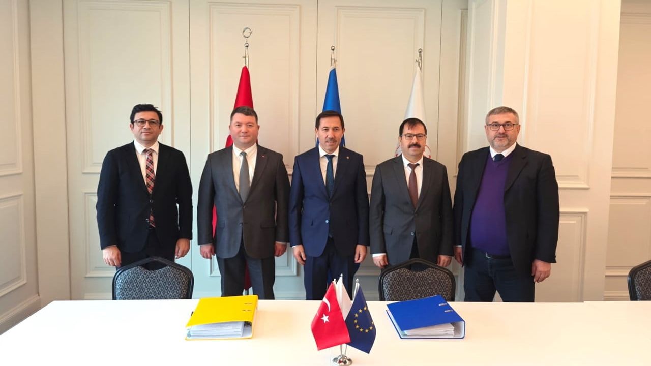 Dirençli Karatay Projesi'ne İmzalar Atıldı: 28 Milyon TL'lik Hibe