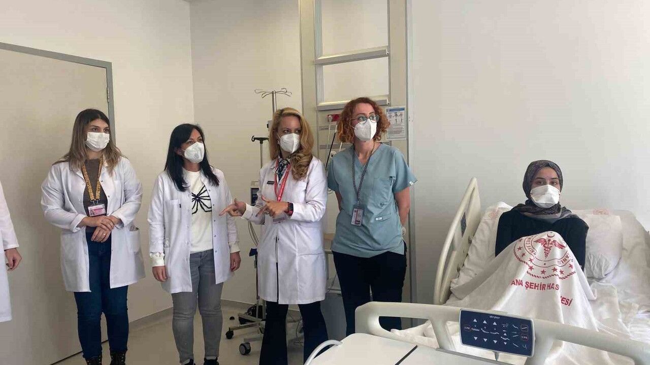 Dirençli tüberkülozda yüz güldüren sonuç: 15 yaşındaki Miskine Erkmen taburcu oldu