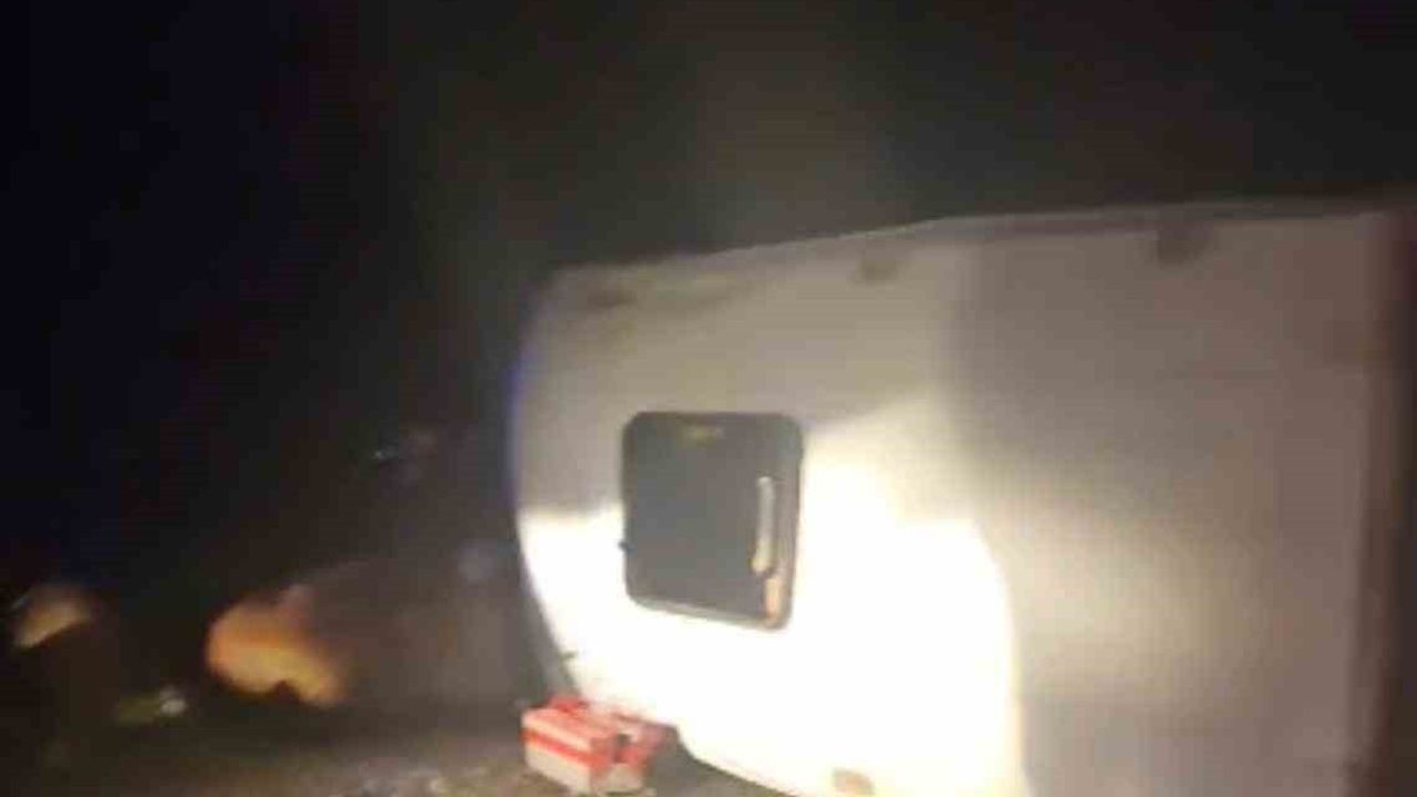 Diyarbakır Çınar'da Minibüs Devrildi: 16 Kişi Yaralandı