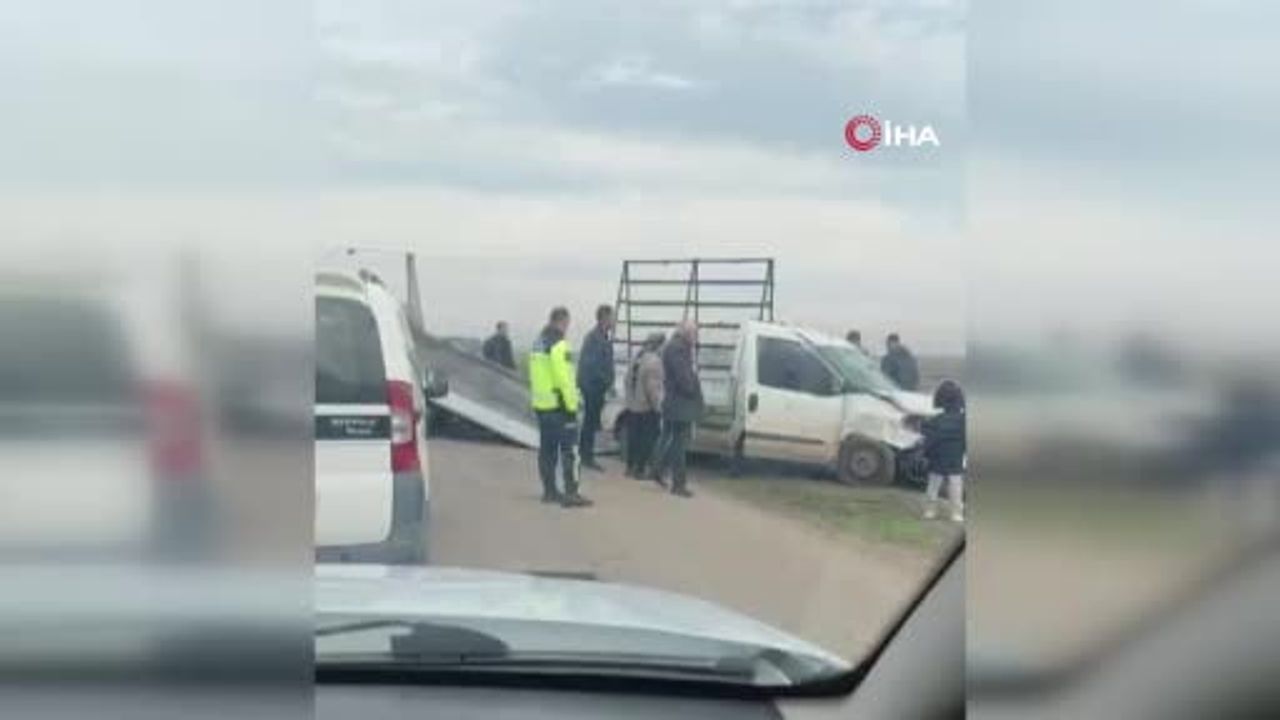 Diyarbakır Çınar'da Pikap Şarampole Uçtu: 1 Yaralı