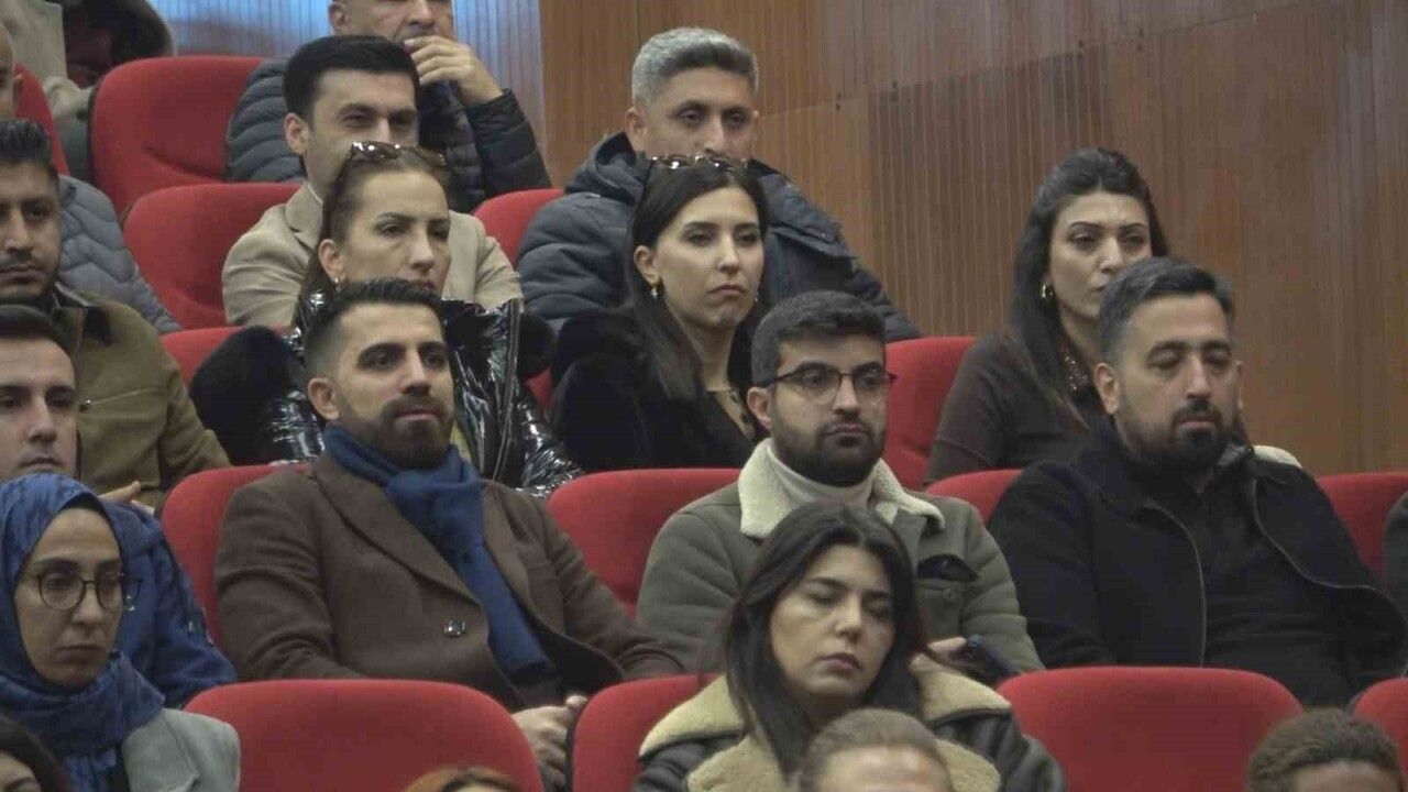 Diyarbakır'da CİMER Eğitimi: Vatandaşla Etkili İletişim ve Süreç Yönetimi