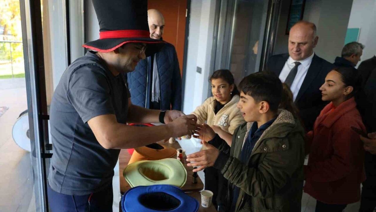 Diyarbakır’da Dünya Engelliler Günü: ‘Farklıyız, Harikayız, Engel Tanımayız’