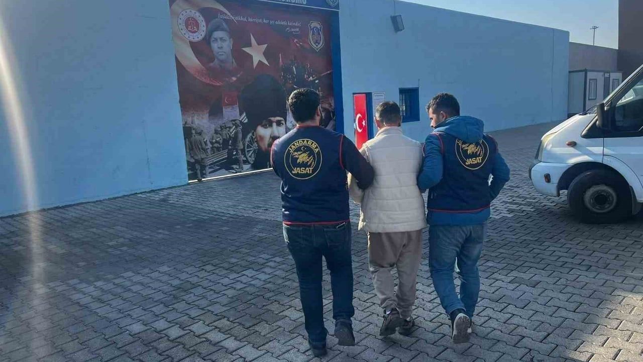 Diyarbakır'da Jandarma Operasyonu: Haklarında Kesinleşmiş Hapis Cezası Olan 90 Şahıs Yakalandı