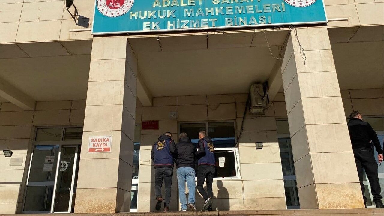 Diyarbakır’da JASAT Operasyonuyla Kesinleşmiş Hapis Cezası Olan 4 Kişi Yakalandı