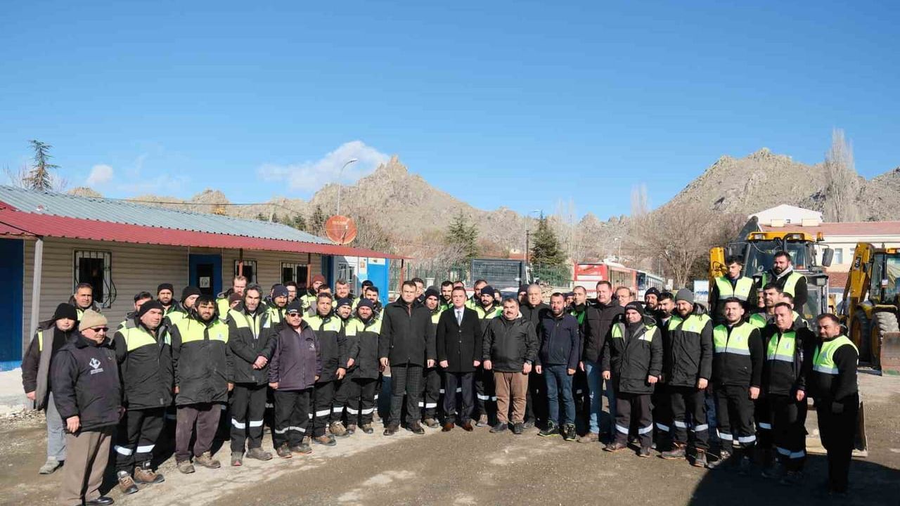 Dökmeci’den personele 4’er bin lira yılbaşı primi