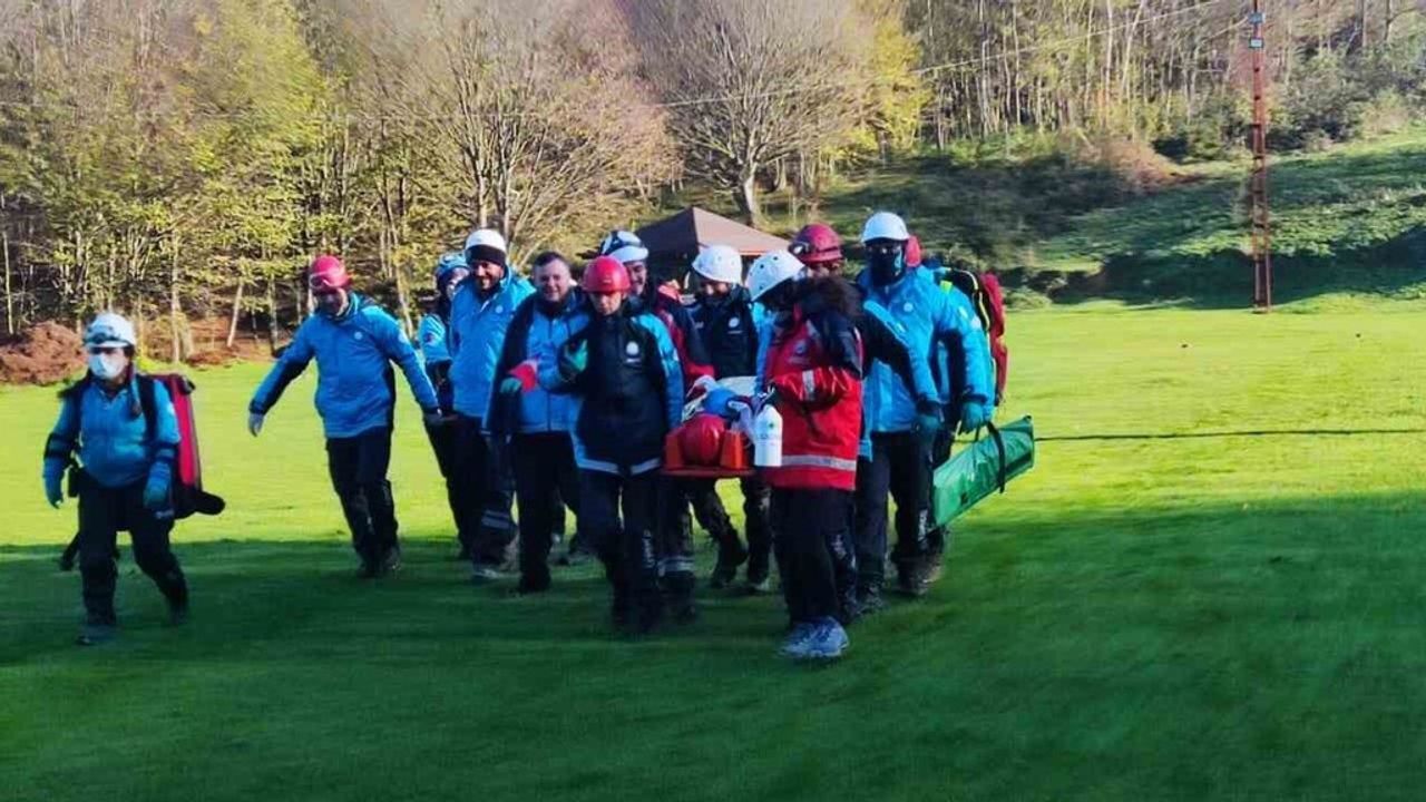 Düzce'de 14. Bölge UMKE Tatbikatı: 75 Gönüllü Beceri Geliştirdi