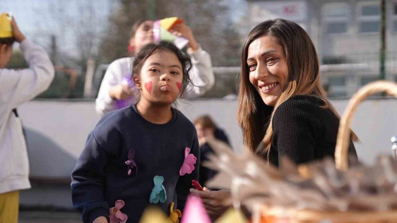 Düzce'de 3 Aralık Dünya Engelliler Günü: Okul Bahçesi Şenlik Alanına Döndü