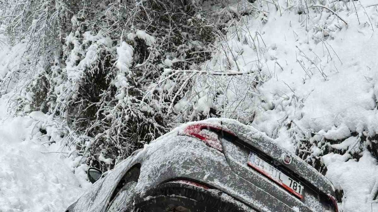 Düzce'de Kar Kazası: Otomobil Kanala Uçtu — 5'i Çocuk, 8 Yaralı