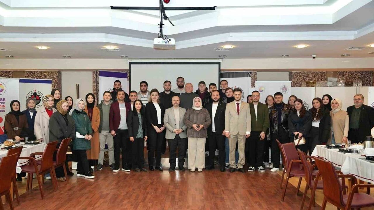 Düzce'de Sigortacılık Öğrencileri DTSO ile Staj İmkanlarını Görüştü