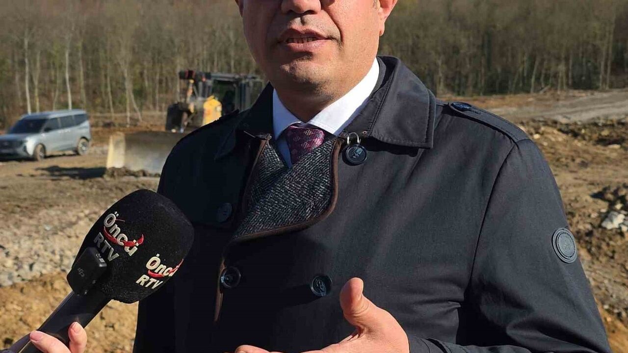 Düzce'de Üçgöller Projesi: Saklıgöl'de Çalışmalar Sürüyor, Longoz Göl Ortaya Çıktı