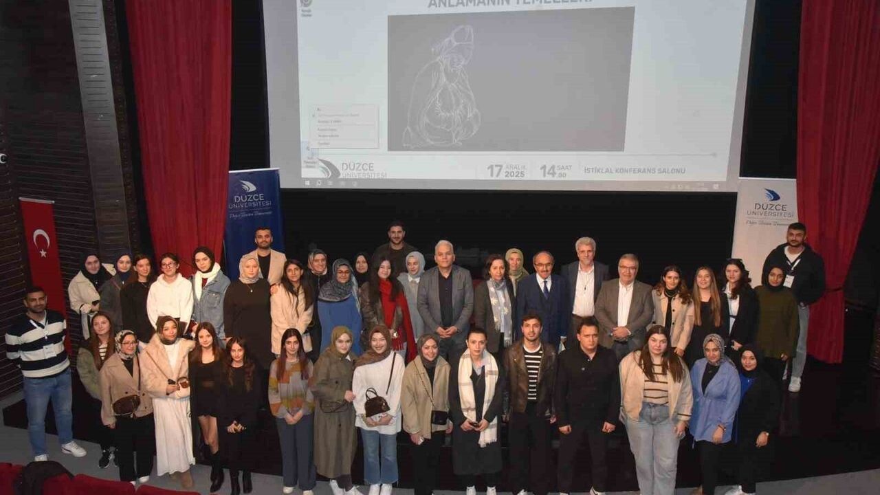 Düzce Üniversitesi’nde 'Mevlana’yı Anlamanın Temelleri' Konferansı