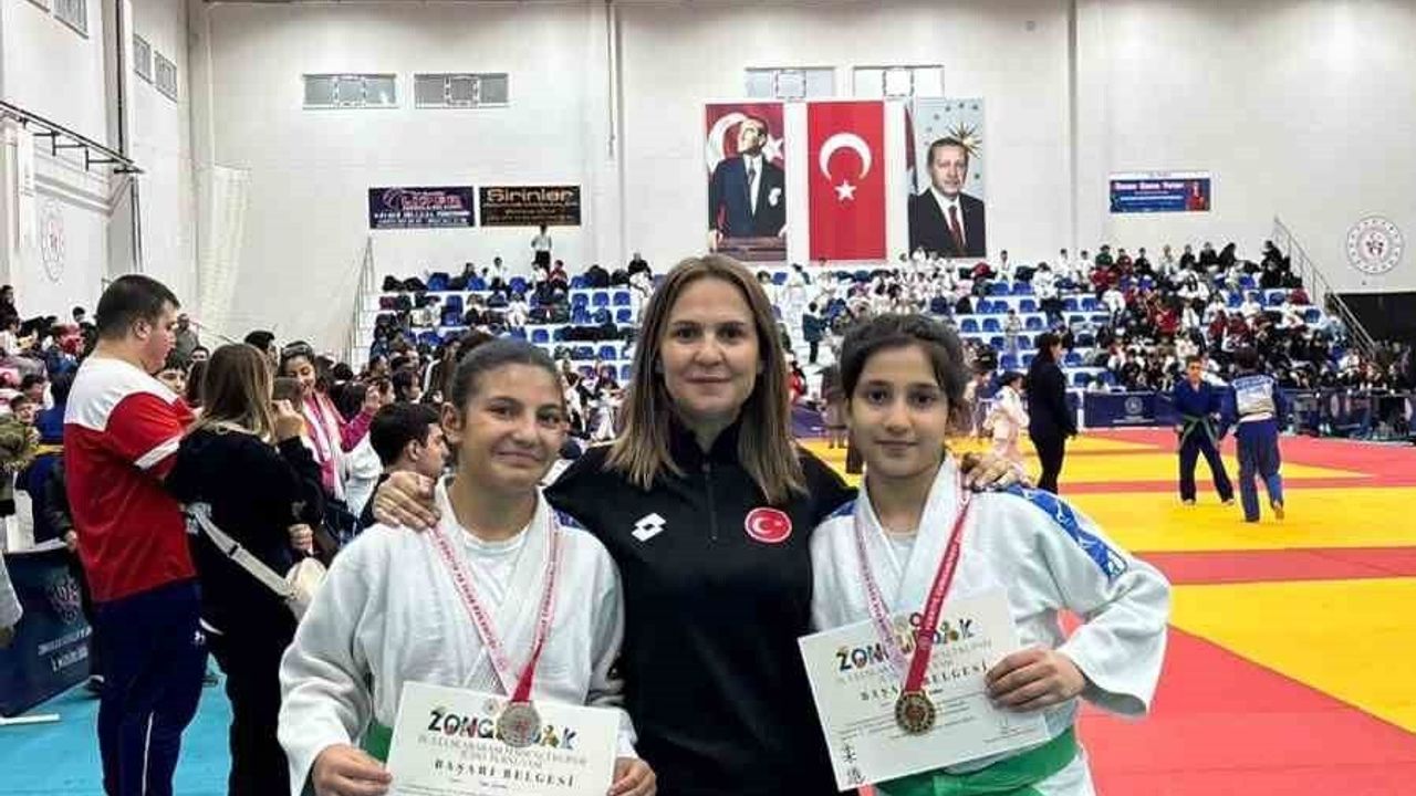 Düzceli Judocular 11. Uluslararası Madenci Kupası'nda Madalya Başarısı