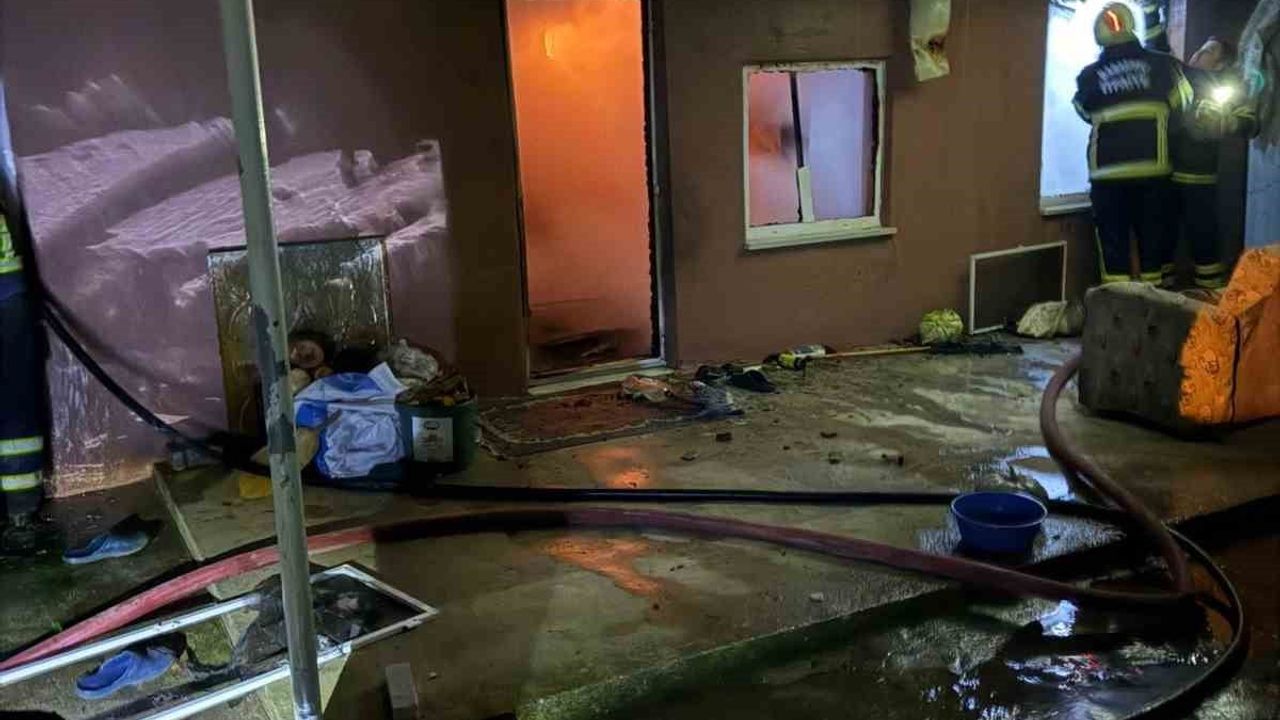 Edirne'de Yangın: Havsa Yolageldi'de Yaşlı Kadının Müstakil Evi Yandı