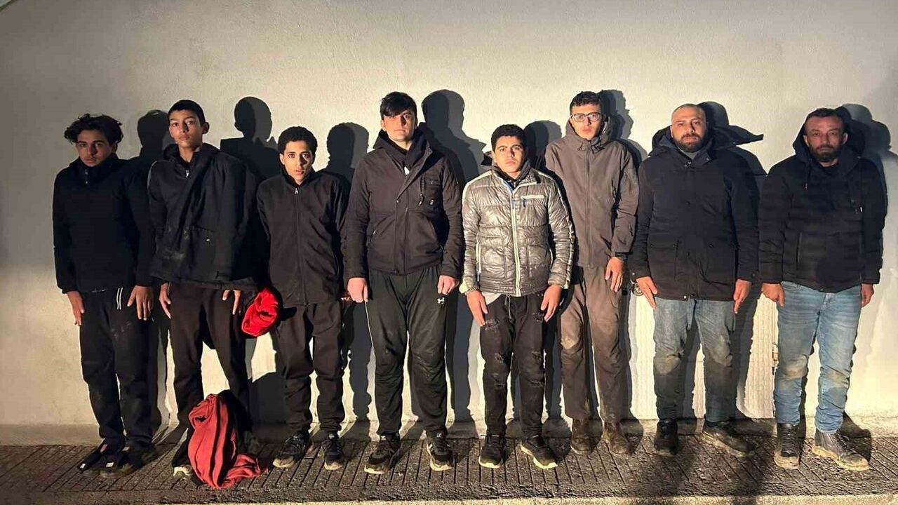 Edirne Uzunköprü'de 32 Kaçak Göçmen Yakalandı
