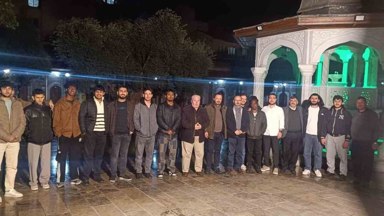 Efeler'de Adnan Menderes Üniversitesi Öğrencileri Nasuh Paşa Külliyesi'nde Buluştu