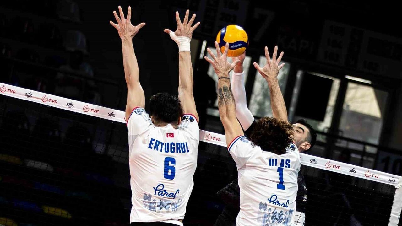 Efeler Ligi: Halkbank 3-0 Gebze Belediyespor