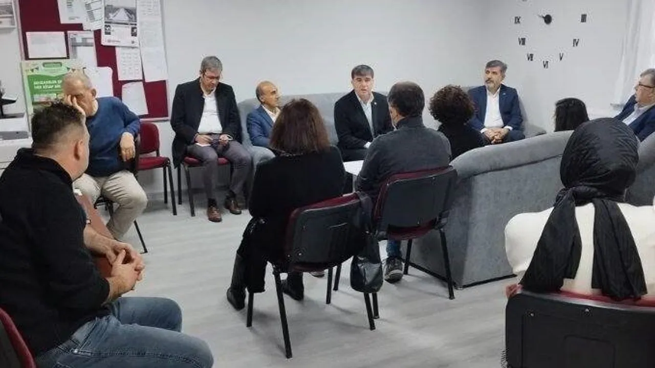 Eğitim-Bir-Sen Manisa’dan Şehzadeler ve Soma’ya Eğitim Ziyaretleri