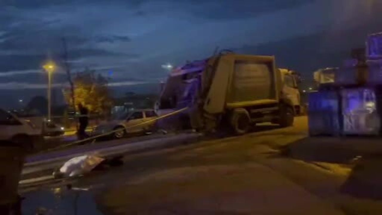 Elazığ'da Çöp Kamyonu Altında Kalan İşçi Hayatını Kaybetti