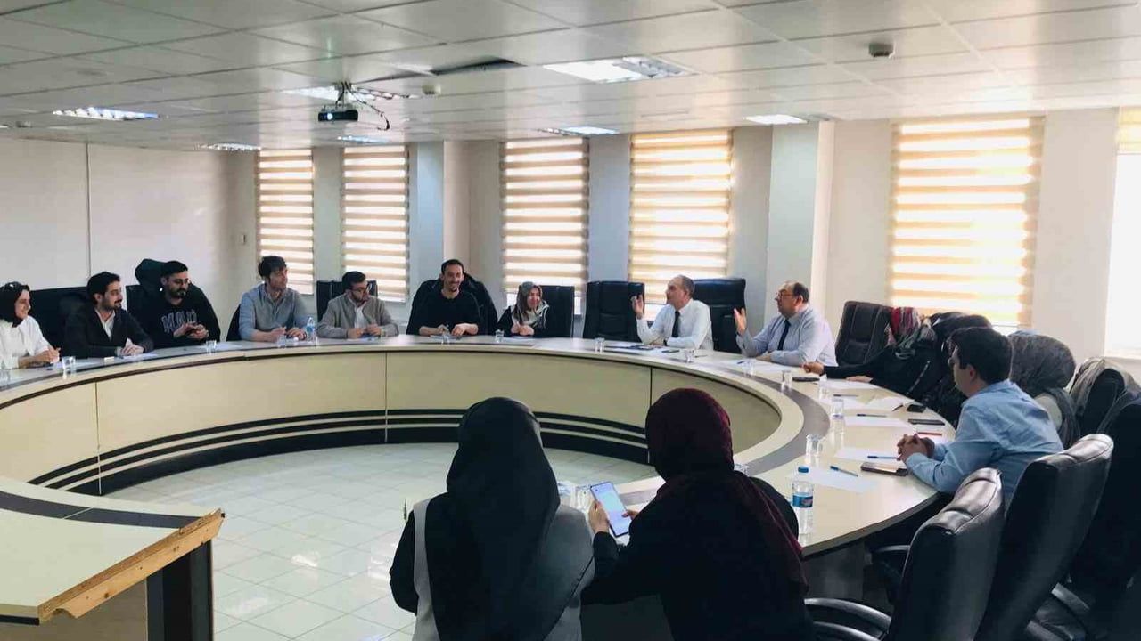 Elazığ'da Halk Sağlığı Toplantısı: TSM ve Kovancılar Değerlendirildi