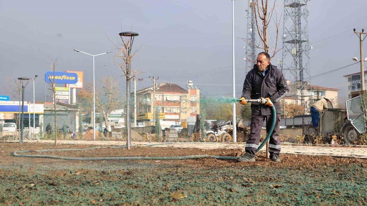 Elazığ Doğu Park’ta sona gelindi: 373 ağaç, 4.520 süs bitkisi dikildi