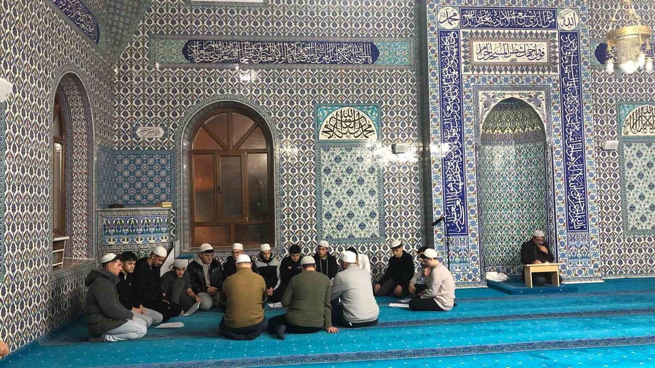 Emet'te Sakal-ı Şerif Ziyareti Recep Ayında Yoğun İlgi