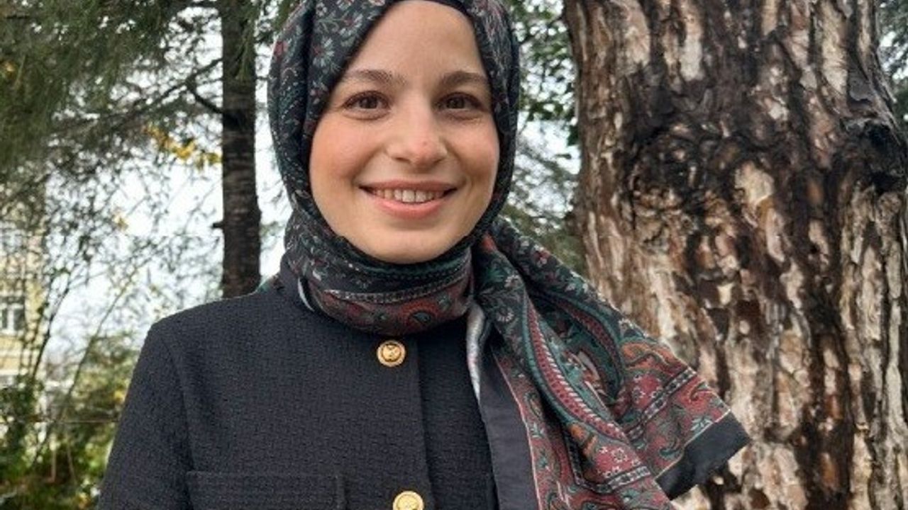 Emine Şahin'e TÜBA-GEBİP Ödülü: Cumhurbaşkanından Ödül Alacak