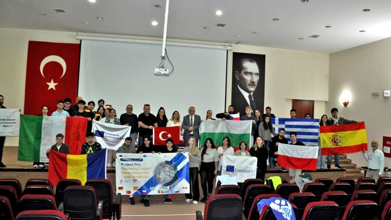 Erasmus+ Project Pro Çeşme'de — 9 Ülkeden 36 Gençlik Çalışanı