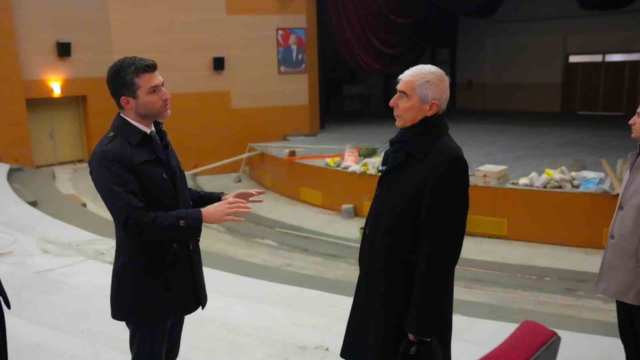 Erbaa'da Ahmet Yenihan Kültür Merkezi 1 Ayda Yenileniyor