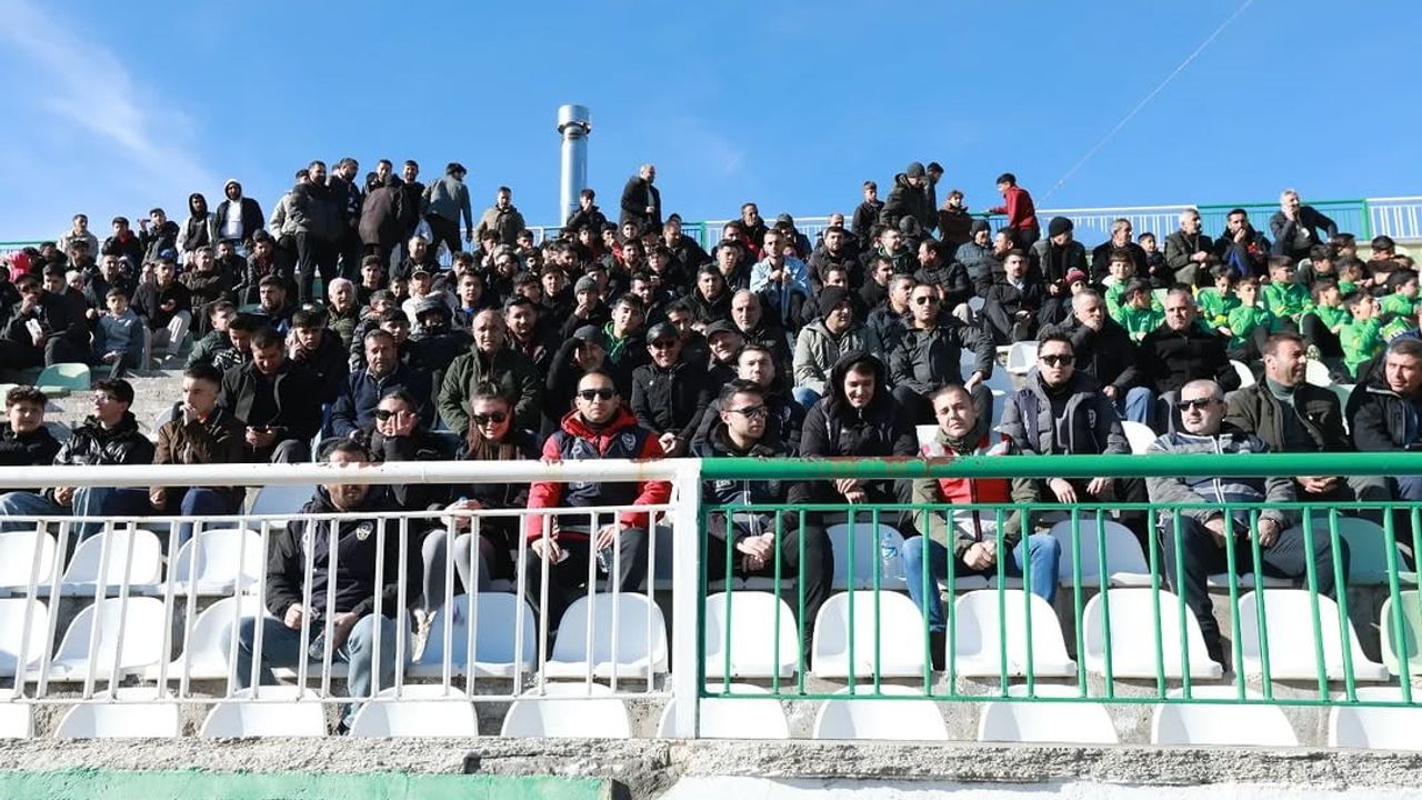 Erciş Örenespor 2-3 İpekyolu Belediyesi Gençlikspor — Van 1. Amatör Ligi 4. Hafta