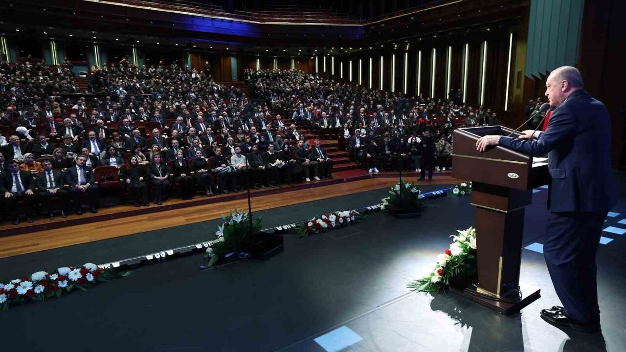 Erdoğan: Filistin Halkının Yanında Eğilmeden, Bükülmeden Dimdik Duruyoruz — Kültür ve Sanat Büyük Ödülleri