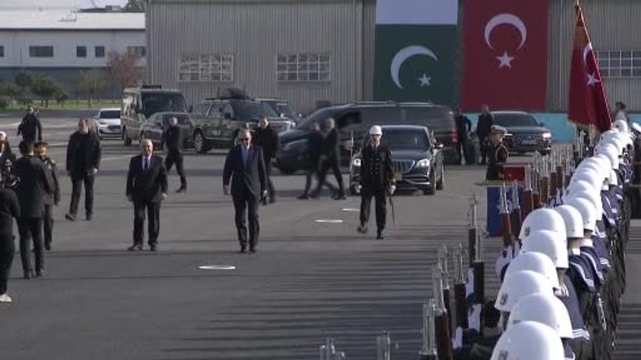 Erdoğan: Türkiye, kendi savaş gemisini geliştirip denize indiren 10 ülkeden biri