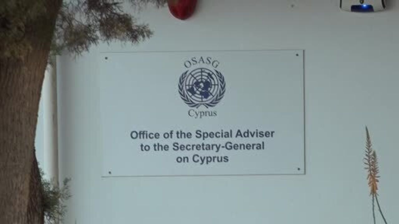 Erhürman, Hristodulidis ve BM Temsilcisi Holguin Üçlü Görüşmede