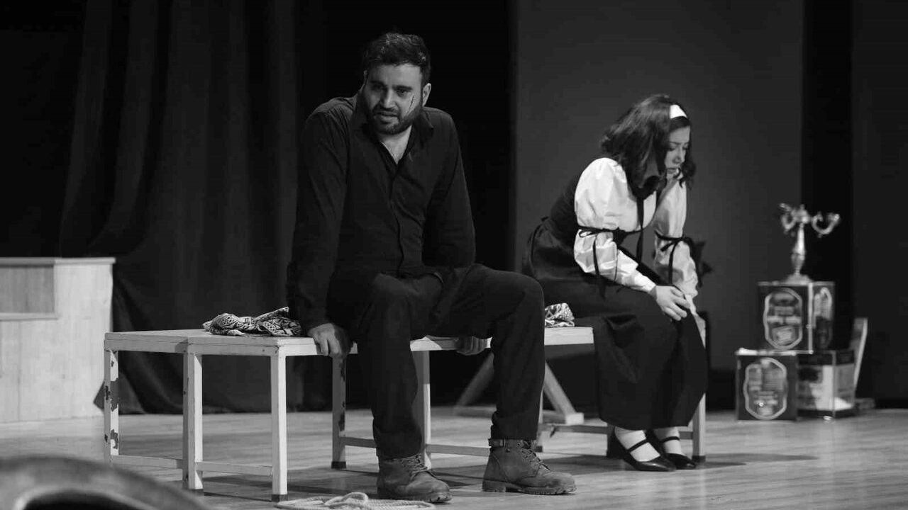 Ertuğrul Aslan: Niğde'yi Ulusal Ekrana Taşıyan Şehir Tiyatrosu Yönetmeni