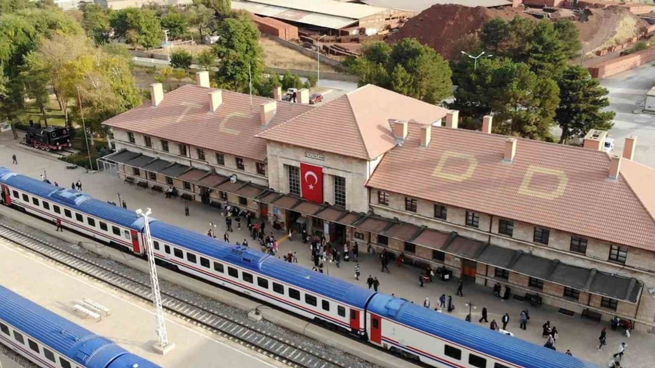 Erzincan Tren Garı: 87 Yıldır Depremlere Dayanan Tarihi Gar