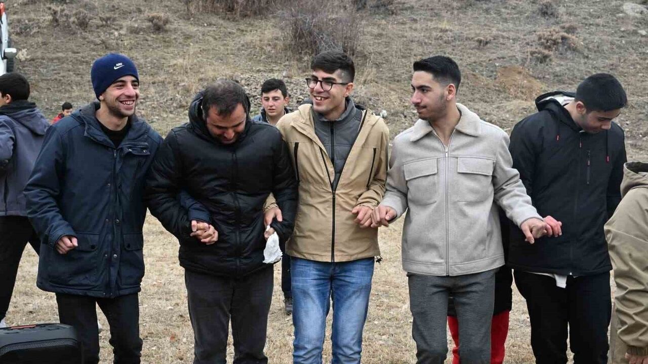 Erzurum’da "Engelleri Doğa ile Aşıyoruz" — Vali Mustafa Çiftçi Engelli Gençlerle Off-Road'da