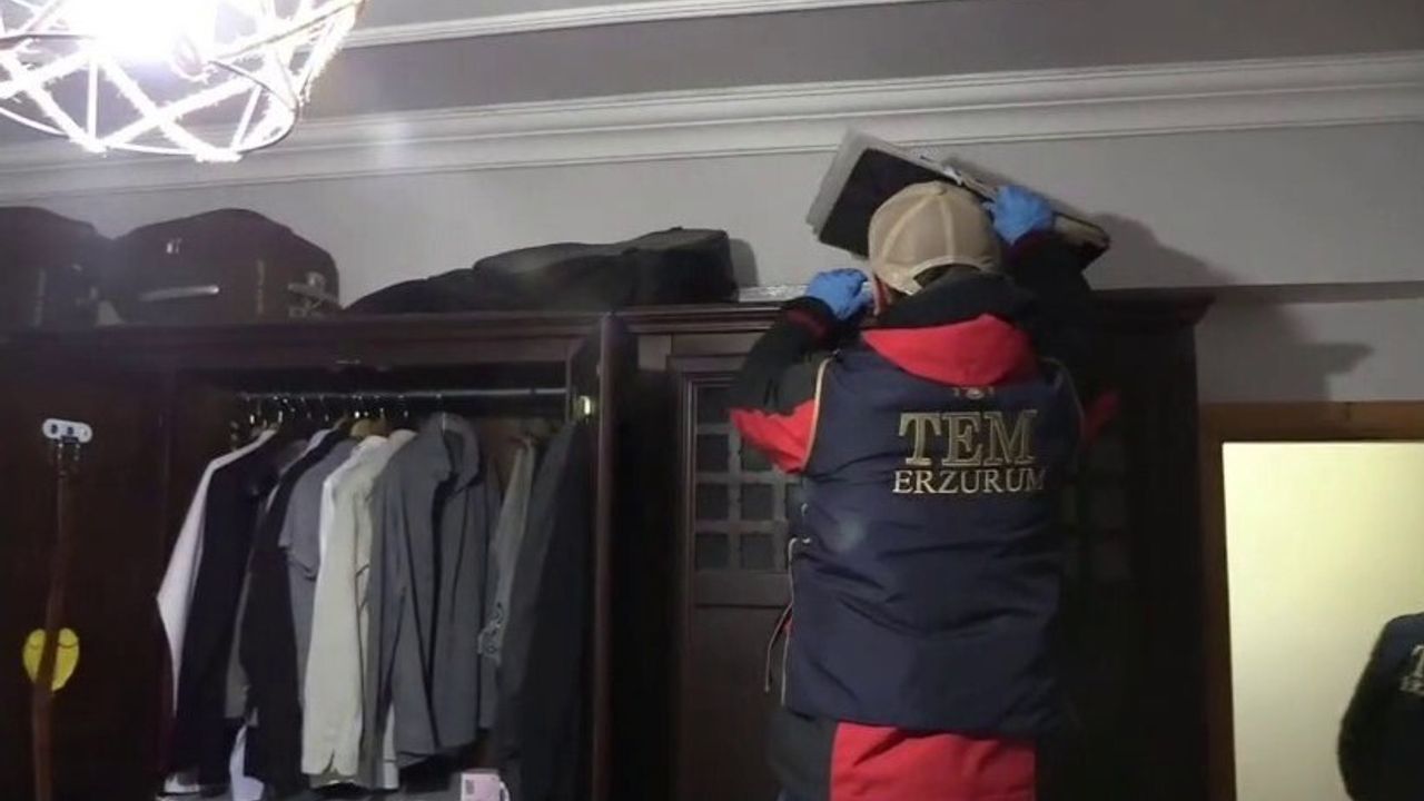 Erzurum'da FETÖ Operasyonu: 3 Gözaltı, 2 Tutuklama