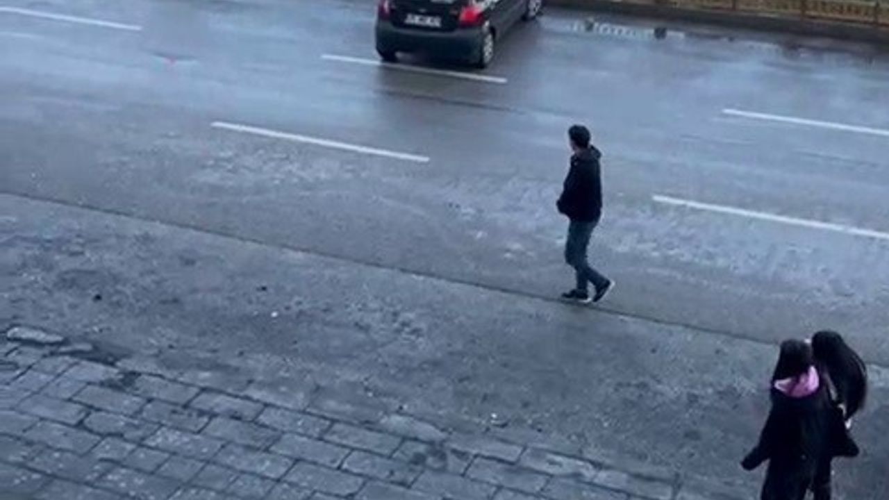 Erzurum'da Gizli Buzlanma: Yakutiye'de 10 Dakika Arayla İki Kaza