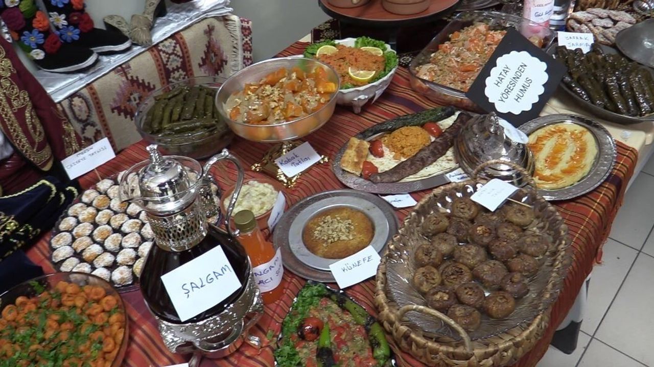 Erzurum'da Yerli Malı Haftası: Celal Akın İlkokulu'nda 7 Bölge ve Savunma Sanayi Sergisi