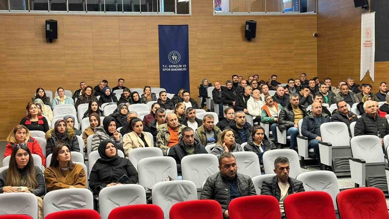 Erzurum Gençlik ve Spor'da Özel Güvenlik Değerlendirme Toplantısı