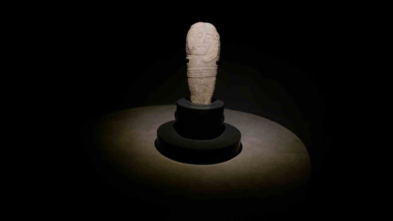 Erzurum Müzesinde 2 bin 500 yıllık 'Taş Baba' Heykeli İlgi Odağı