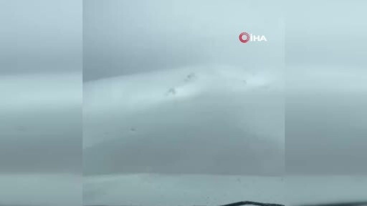 Erzurum-Tekman: Palandöken Geçidinde Kar ve Tipi Ulaşımı Aksattı