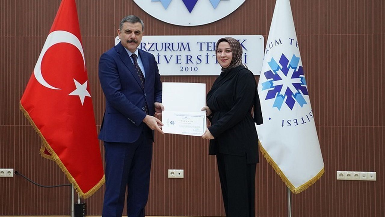 Erzurum Valisi Mustafa Çiftçi ETÜ'de Öğrencilerle Buluştu