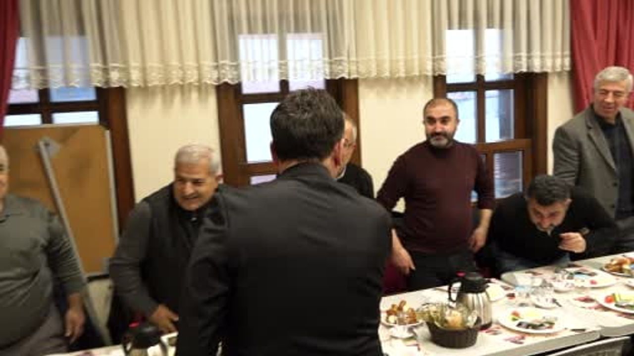 Esenler'de 'Rol Model ve Etki Bilinci' Atölyesi — Mehmet Akif Vurgusu