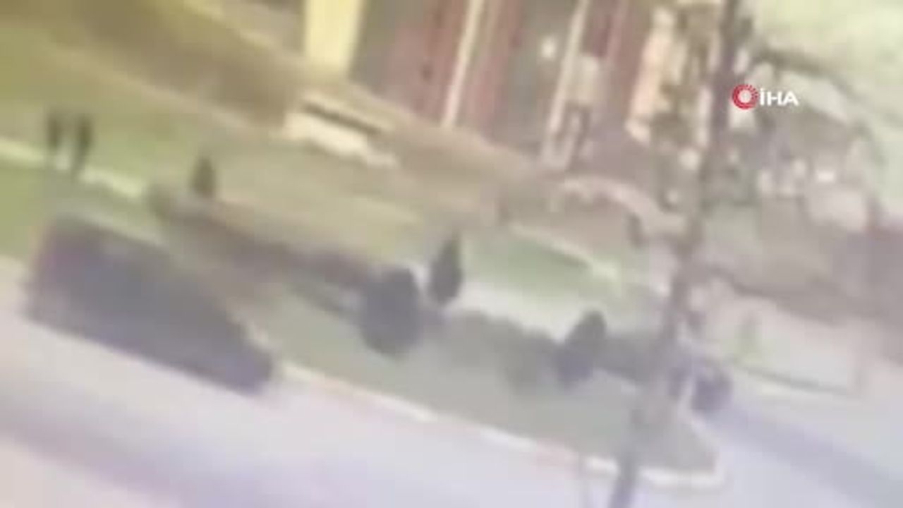 Esenyurt’ta Servis Minibüsü Şarampole Yuvarlandı: 2 Ölü, 9 Yaralı