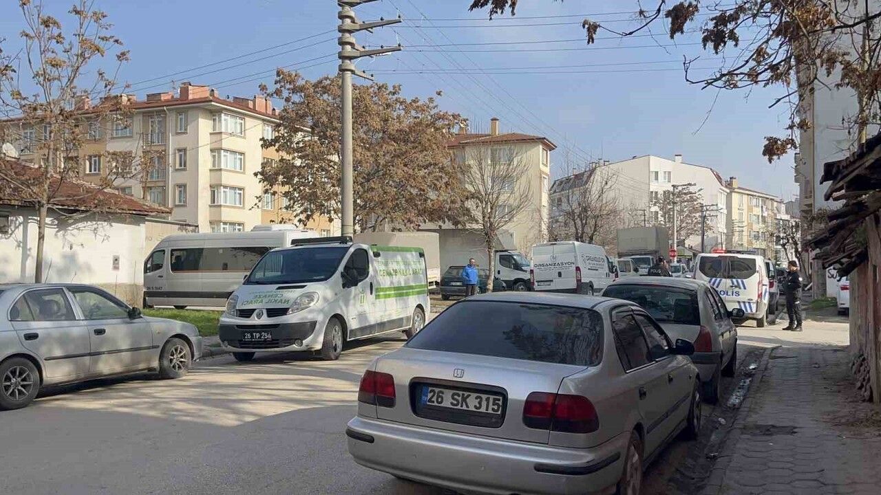 Eskişehir’de 10 Gün Haber Alınamayan 74 Yaşındaki Sebahattin K. Evinde Ölü Bulundu