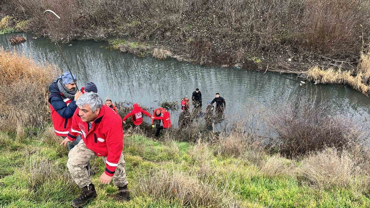 Eskişehir'de kaybolan öğretmen Tuncay Arslan'ın cesedi Porsuk Çayı'nda bulundu
